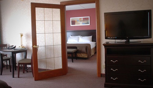 Suite Deluxe, 1 habitación, bañera de hidromasaje (Not Pet Friendly)
