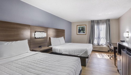 Habitación estándar, 2 camas dobles, no fumadores, frigorífico y microondas