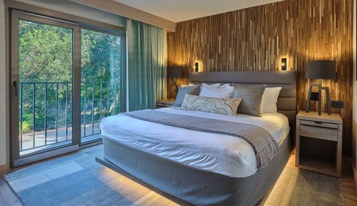 Suite de lujo, 1 cama de matrimonio grande, vistas a la piscina