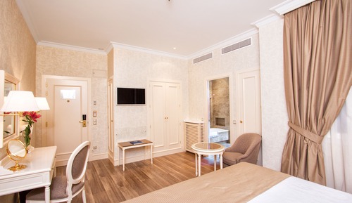 Habitación Deluxe con 1 cama doble o 2 individuales