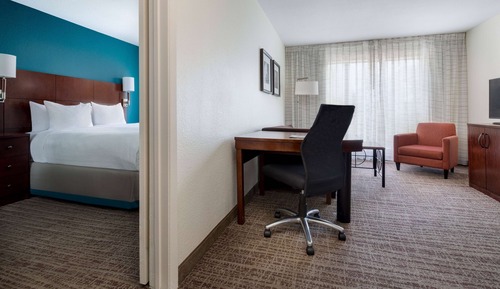 Suite, 1 cama de matrimonio grande con sofá cama (Mobility Tub One Bedroom)