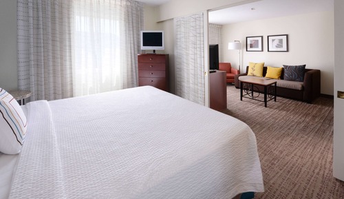 Suite, 1 cama de matrimonio grande con sofá cama (Hearing One Bedroom)