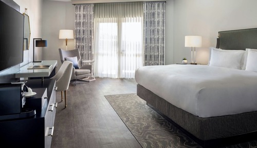Deluxe Room, 1 King Bed, Resort View, Balcony,(Tower)