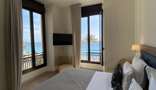 Habitación superior, vistas al mar