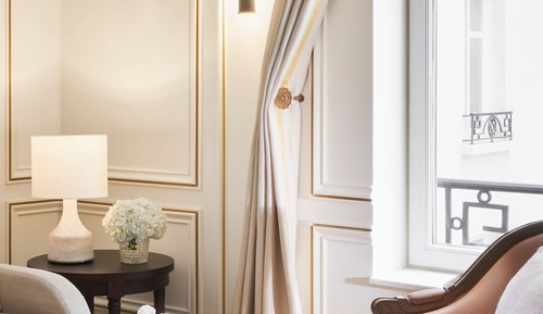Suite (Palm Court)