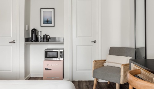 Habitación estándar, 1 cama de matrimonio grande, no fumadores, frigorífico y microondas