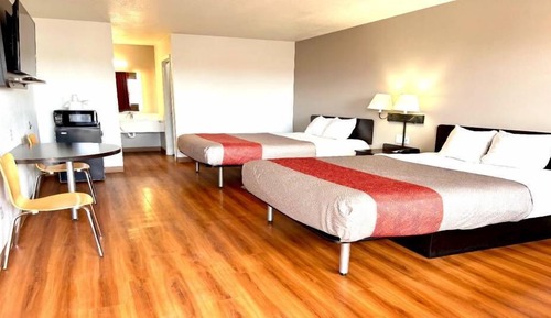 Habitación Deluxe, 2 camas de matrimonio, no fumadores, frigorífico y microondas