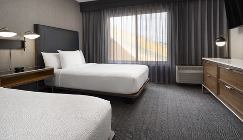 Suite, 2 camas dobles, no fumadores (Mobility Accessible, Tub)