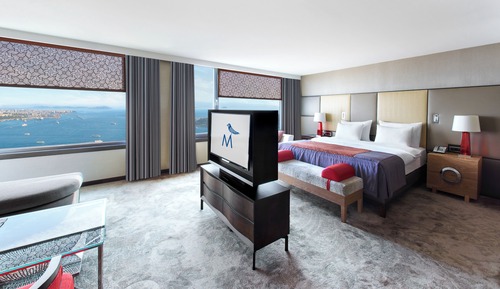 Flying Carpet Suite, Lounge Access
