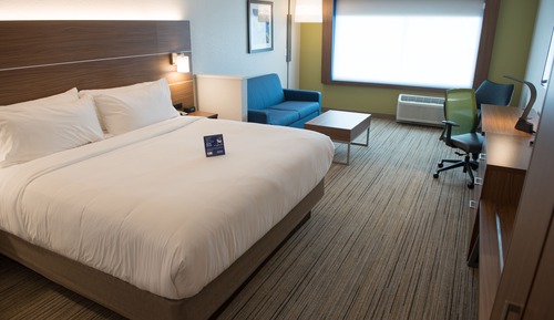 Suite, 1 cama de matrimonio grande con sofá cama