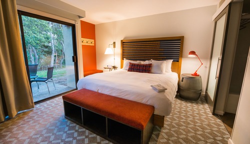 Premium King Suite Forest View with Patio