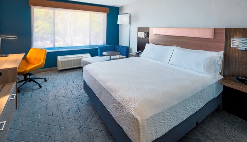 Suite, 1 cama de matrimonio grande, cocina básica