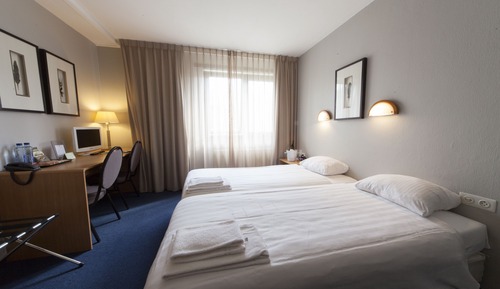Small double room
