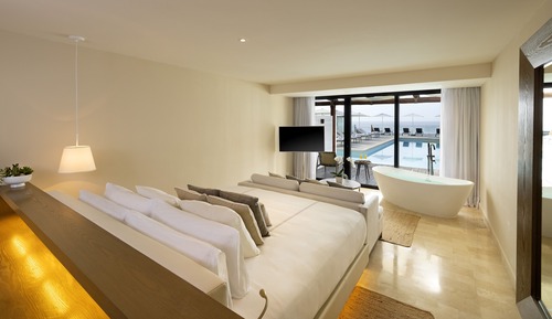 The Reserve Suite Ocean Front Swim Up