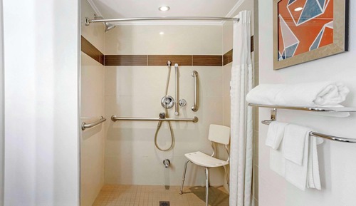 Habitación, 1 cama de matrimonio grande, accesible para personas con discapacidad, no fumadores