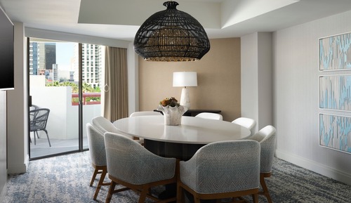 Suite, no fumadores, balcón