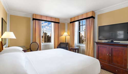 Habitación clásica, 1 cama de matrimonio grande, vistas a la colina (Nob Hill Neighborhood Views)