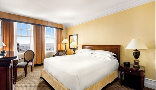 Habitación clásica, 1 cama de matrimonio grande, vistas a la ciudad
