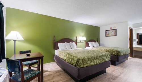 Habitación estándar, 2 camas de matrimonio, fumadores