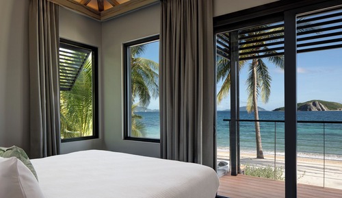 Beachfront 2 Bedroom Villa with Outdoor Hot Tub