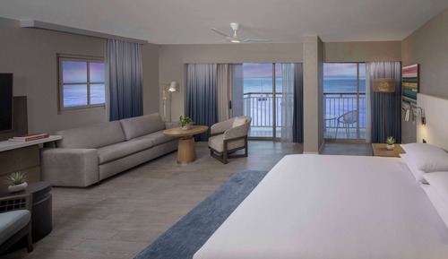 Estudio, 1 cama de matrimonio grande, balcón, frente al mar (Sunset)