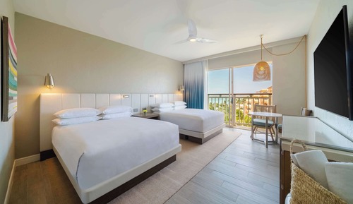 Habitación, 2 camas de matrimonio (Resort and Ocean View)