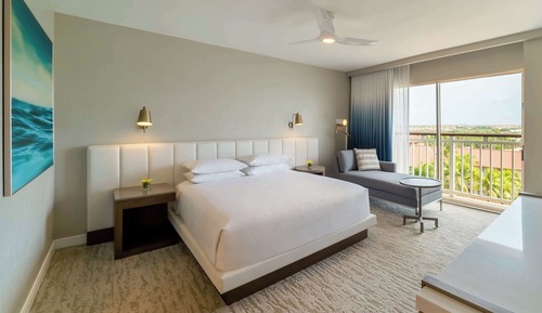 Habitación, 1 cama de matrimonio grande (Resort and Ocean View)