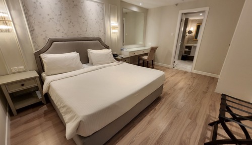 Palace Suite
