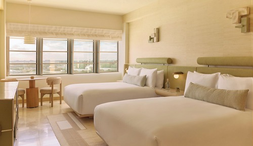 Habitación, 2 camas de matrimonio, vistas a la ciudad