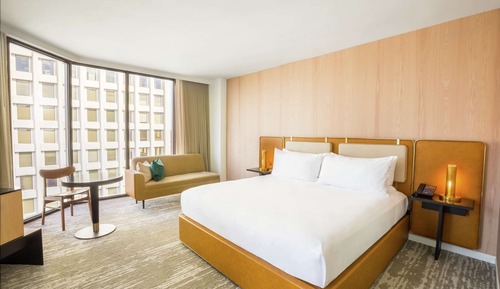Habitación, 1 cama de matrimonio grande, en esquina (High Floor)
