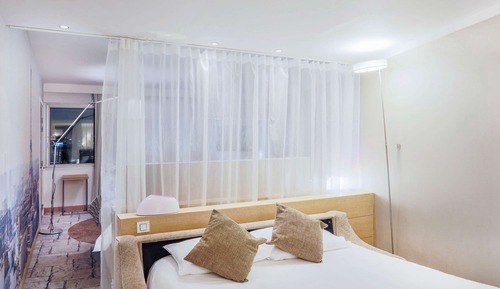 Suite, 1 cama doble con sofá cama