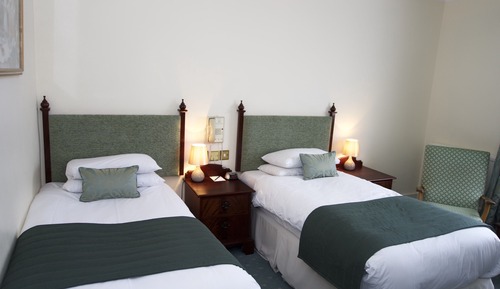 Habitación estándar con 2 camas individuales