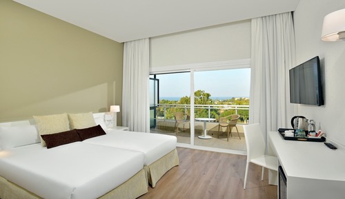 Suite (Xtra Sol)