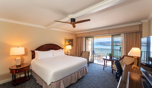 Habitación, 1 cama de matrimonio grande (Harbor View with Balcony)