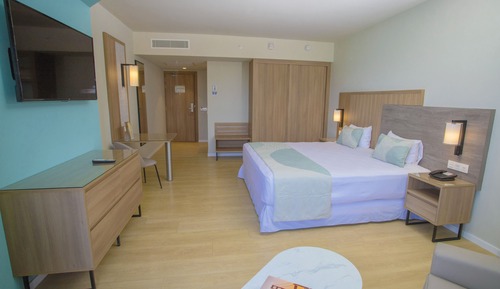 Suite junior, vistas al mar (B2C-CA)