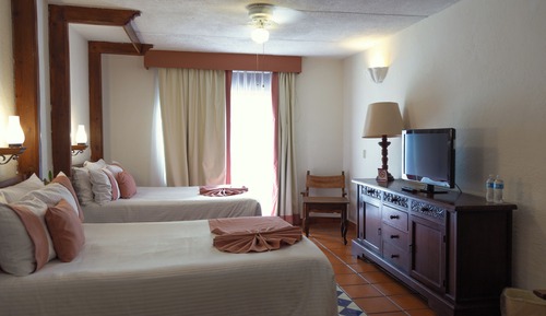 Habitación, 2 camas dobles (Preferencial)