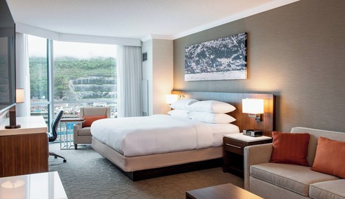 Premier Room, Harbour View, 1 King Bed