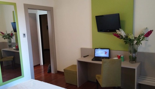 Habitación estándar con 1 cama doble o 2 individuales