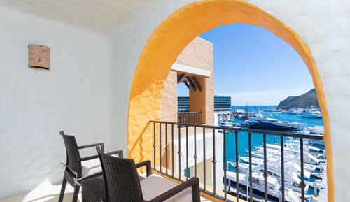 Standard Room with Port View