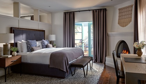 PASEO SUITE - KING BED