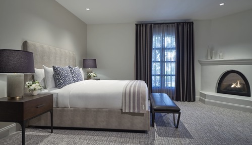 FIREPLACE LUXURY SUITE - KING BED