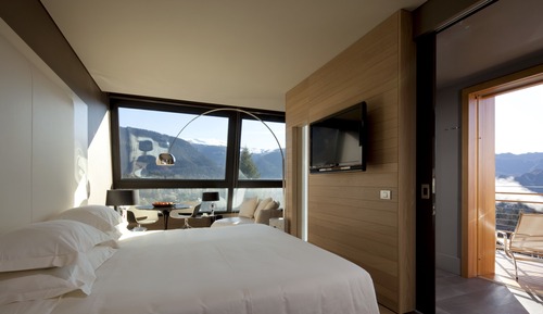 Suite junior, balcón (Emotional SPA)