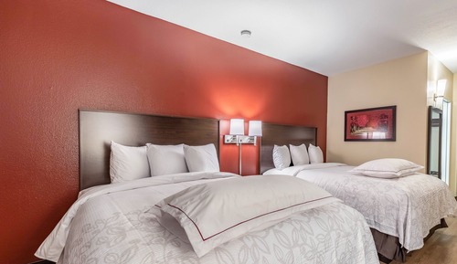 Suite, 2 camas de matrimonio (Smoke Free)