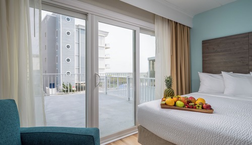 Suite, 1 cama de matrimonio grande (Side Ocean View)