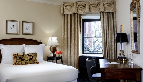 Classic Room, 1 Queen Bed
