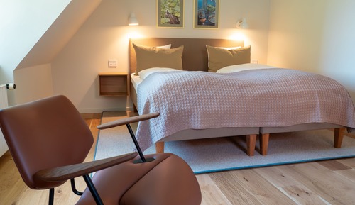 Habitación superior con 1 cama doble o 2 individuales