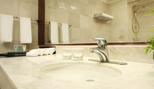 Habitación estándar, 2 camas dobles, vistas al jardín