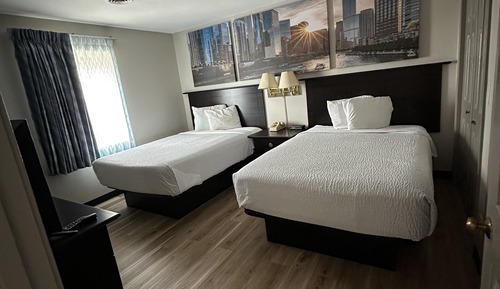 Suite, 2 habitaciones, no fumadores (1 King and 2 Double Beds)