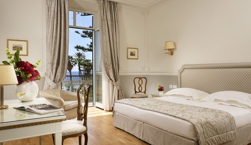 Suite junior, vistas al mar