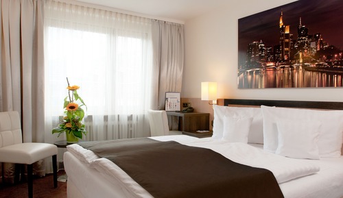 Habitación estándar con 1 cama doble o 2 individuales